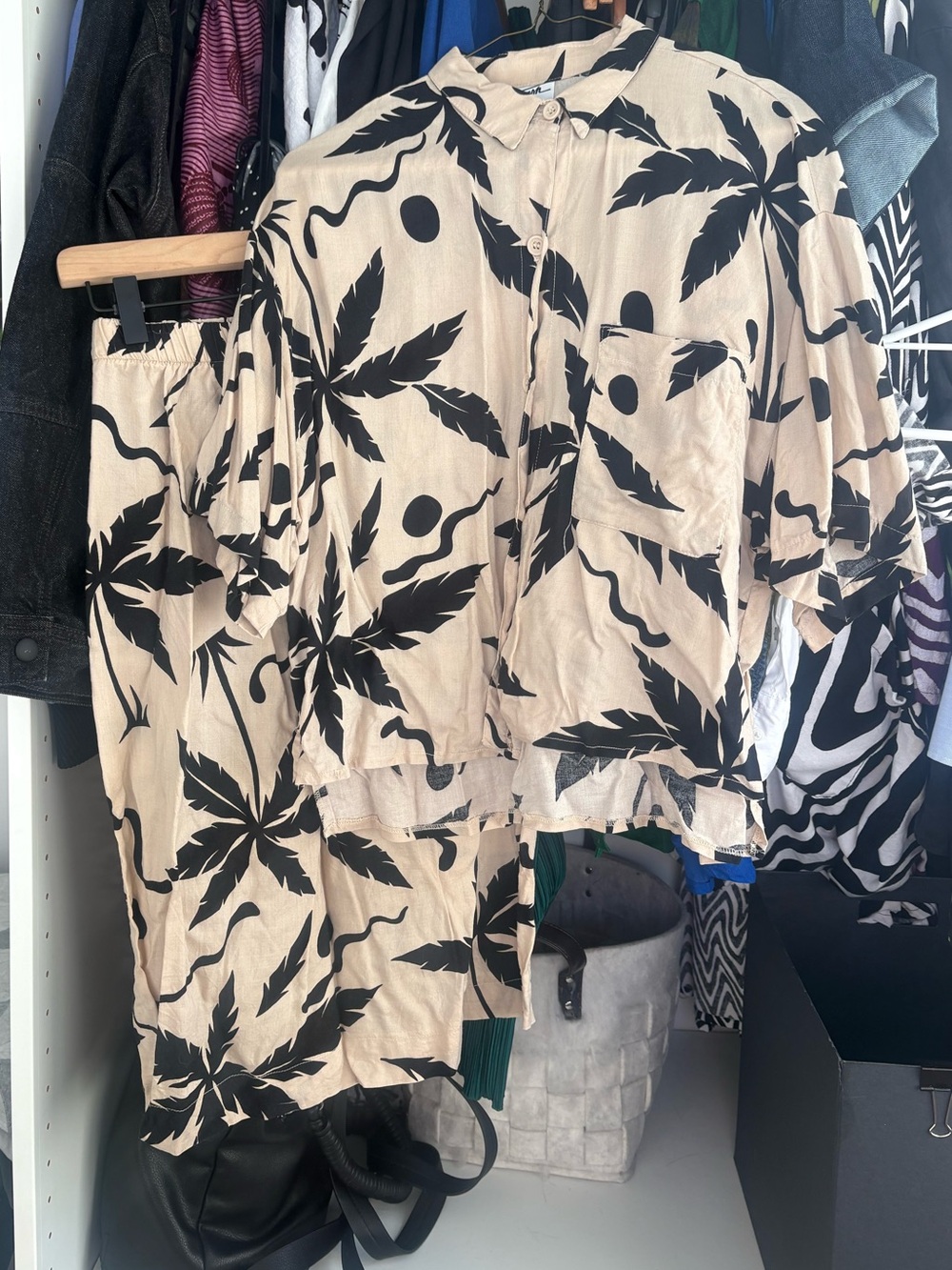 Vintage matching printed set